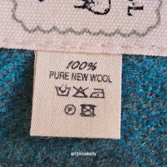 NWOT Avoca Wool Plaid Herringbone Blue Green Woven Scarf - Picture 13 of 14